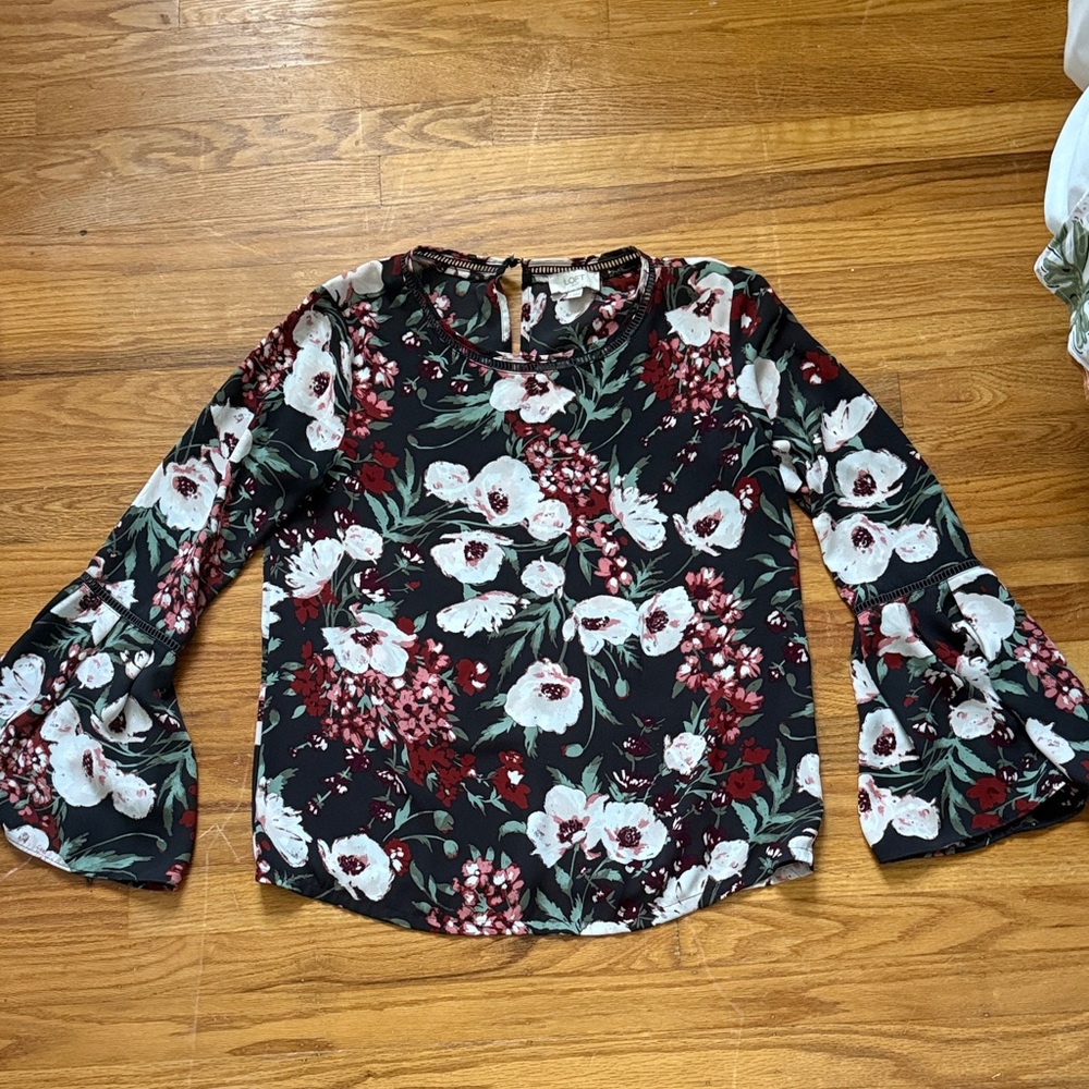 LOFT Womens XS Green Pink Floral Top Long Sleeve Top Blouse